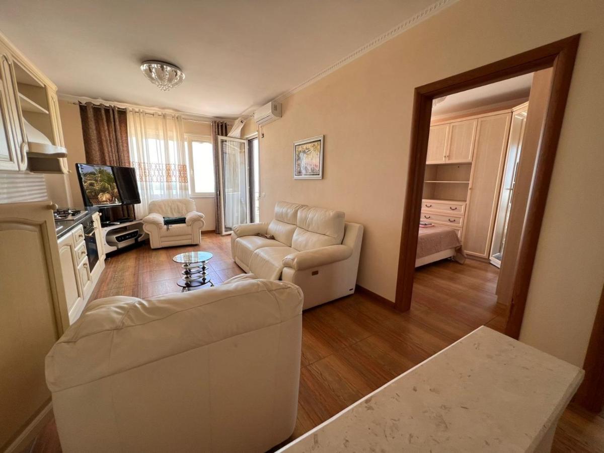 Sea View-Apartment On The Beach - Durrs2 Durrës Eksteriør bilde